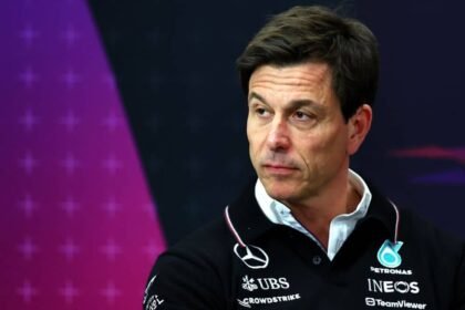 Toto Wolff serio